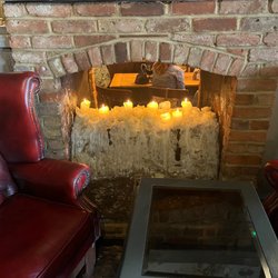 The Feathers - Candle fireplace
