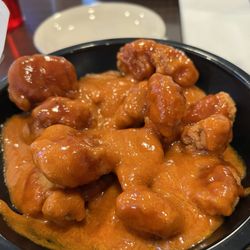 Wild Mikes - Mikes way large boneless medium heat.