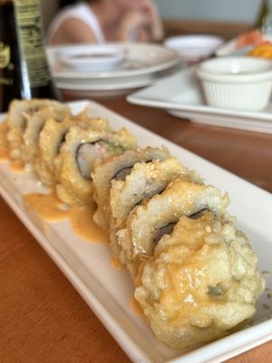 Peter's Sushi & Thai by null