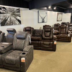 Cash & Carry Furniture Warehouse
