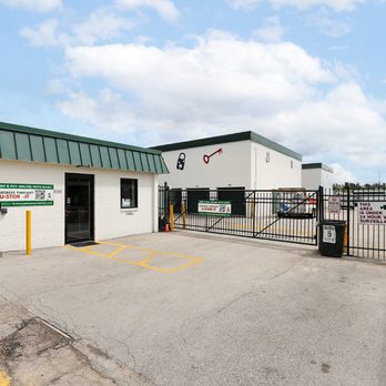 Bluegrass Parkway U-Stor-It - Self Storage Near Me - Louisville, Kentucky Bluegrass Parkway U-Stor-It - Self Storage Near Me - Louisville, Kentucky
