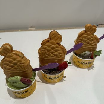 Somisomi - Mochi, Ube, Cookies and Cream - Desserts Near Me - Temecula, California