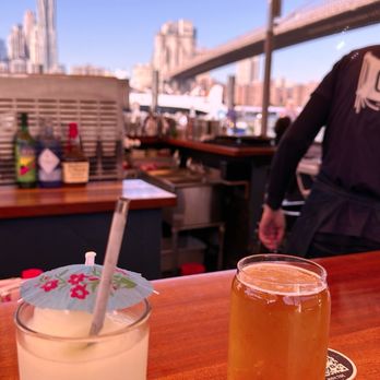 High Tide - Frozen margarita  &. Pale ale - Cocktail Bars Near Me - Brooklyn, New York