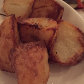 Cecconi's Dumbo - Roasted potatoes - Yum - Italian Near Me - Brooklyn, New York Cecconi's Dumbo - Roasted potatoes - Yum - Italian Near Me - Brooklyn, New York