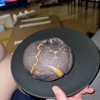 85°C Bakery Cafe-Daly City - taro mochi bun - Coffee & Tea Near Me - Daly City, California 85°C Bakery Cafe-Daly City - taro mochi bun - Coffee & Tea Near Me - Daly City, California