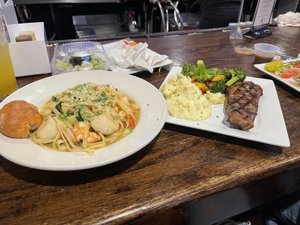 Shannon's Pub & Grille