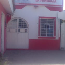 Abarrotes Vinos y Licores La Farmacia - Abarrotes Vinos y Licores La Farmacia