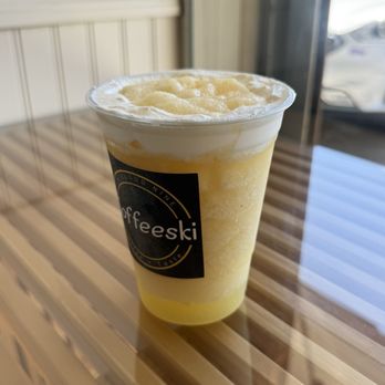 Koffeeski - Yuzu Lemon Smoothie - Coffee & Tea Near Me - Los Angeles, California