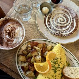 Creme Fraiche Pancakes and Omelette Fromage et Jambon and Chocolat Chaud