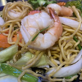 Maya Thai - Chow Mein Noodle - Thai Near Me - Las Vegas, Nevada Maya Thai - Chow Mein Noodle - Thai Near Me - Las Vegas, Nevada