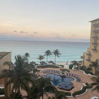 Kempinski Hotel Cancún - Early morning view . - Hotels Near Me - Cancun, ROO