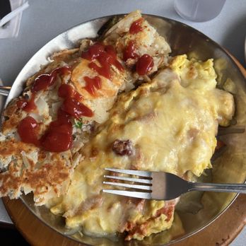 Thomas's Ham & Eggery - Spanish Omelette - Breakfast & Brunch Near Me - Carle Place, New York Thomas's Ham & Eggery - Spanish Omelette - Breakfast & Brunch Near Me - Carle Place, New York