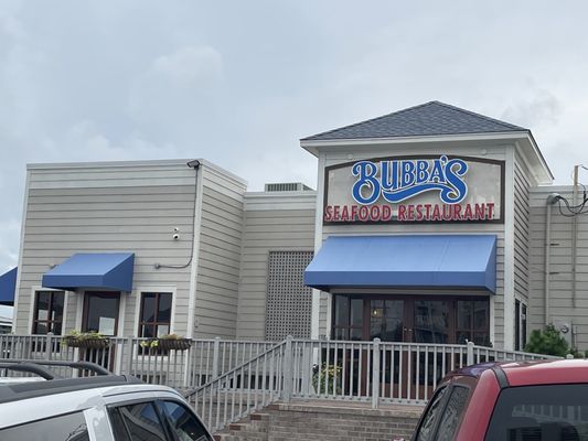 Bubba's Seafood Restaurant and Crabhouse by null