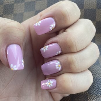 Metro Nail Lounge - Nail Salons Near Me - Corona, California
