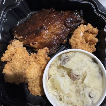Texas Roadhouse - Chicken Critters- & Ribs with Mashed Potatoes - Steakhouses Near Me - Middletown, Delaware Texas Roadhouse - Chicken Critters- & Ribs with Mashed Potatoes - Steakhouses Near Me - Middletown, Delaware