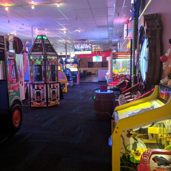 Gresham Cinema and Wunderland - Nephews birthday time! - Cinema Near Me - Gresham, Oregon Gresham Cinema and Wunderland - Nephews birthday time! - Cinema Near Me - Gresham, Oregon