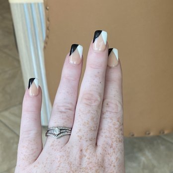 Golden Nails & Spa - Nail Salons Near Me - San Antonio, Texas