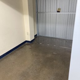 Empty unit