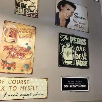 Campus Hi-Fi Restaurant - Cute - Breakfast & Brunch Near Me - London, Ontario Campus Hi-Fi Restaurant - Cute - Breakfast & Brunch Near Me - London, Ontario