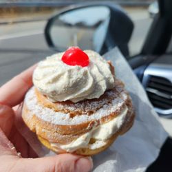 Colvitto's Pizza & Bakery