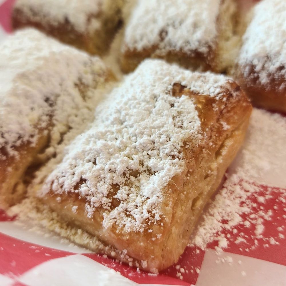 Cafe Flore - Beignets - Breakfast & Brunch Near Me - Fort Myers, Florida