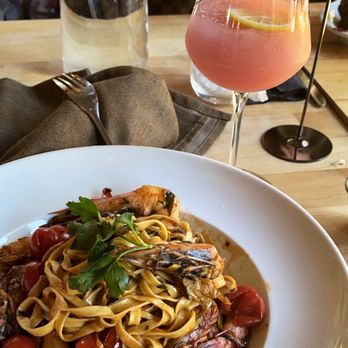 Forza Storico - Froze and shrimp linguine - Italian Near Me - Atlanta, Georgia