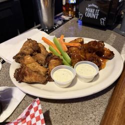 Waddells Longhorn Corral - Bone In Wings - 12 pc
