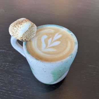 Kobros Coffee - S'mores craft latte - Coffee & Tea Near Me - Norfolk, Virginia