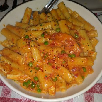 Buca di Beppo Italian Restaurant - Spicy chicken rigatoni - Italian Near Me - Brea, California