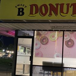Sweet B Donut Shop - Front Enterance