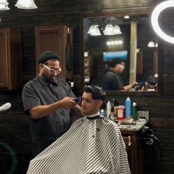 Los Barberos - This is Rene at work text him directly at 646-595-8872
