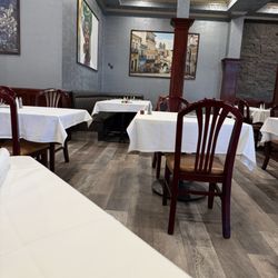 Rio Picanha Brazilian Steakhouse - Dining area