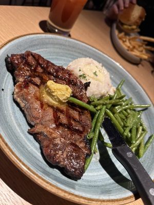 Dave & Buster's Edina by null