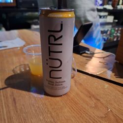 The Basement - Pineapple seltzer