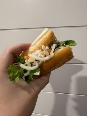 Lilys Sandwich by null