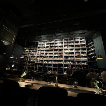 Watch Hill Proper - Bar area - Cocktail Bars Near Me - Louisville, Kentucky