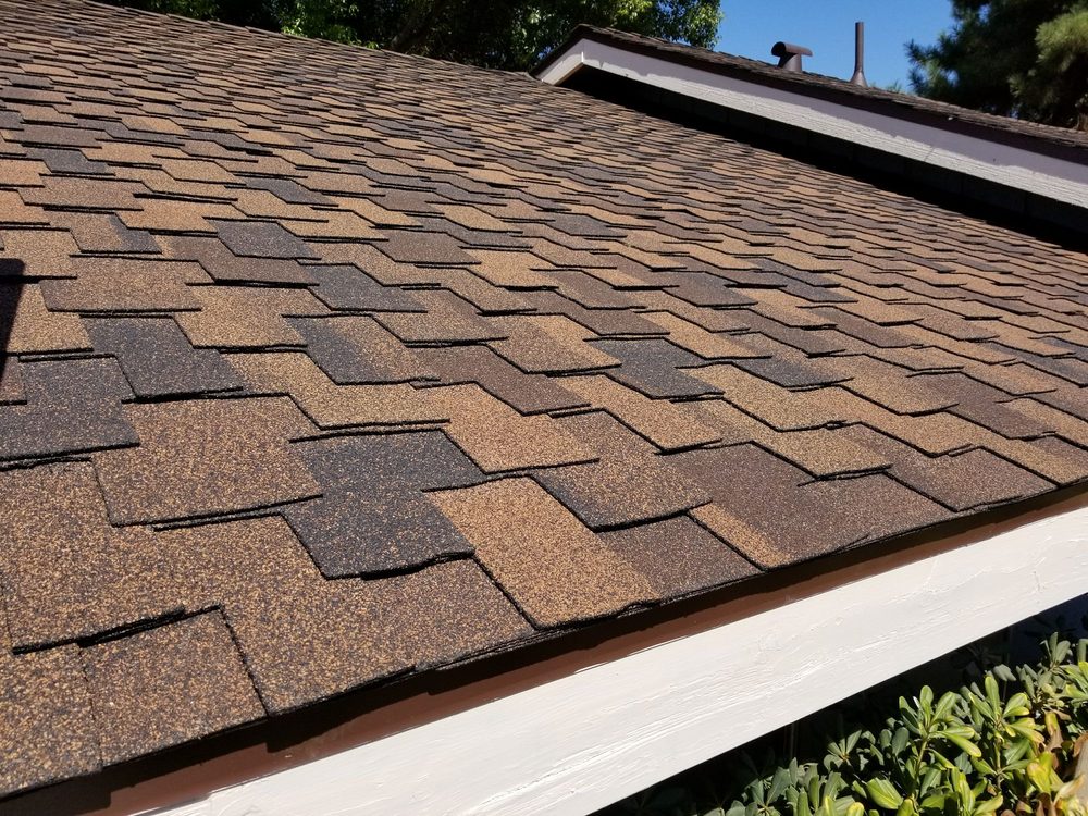 Slide of Guevara's Roofing