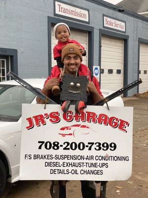 Jr's Garage - Hello, my name is Jeremiah and I individually own and operate Juniors Full Service Garage! I’ll be the only one you speak with and the only one who lays a finger on your vehicle. Please work with me as I deal with dozens of people a day so my communication skills are limited.

Jr’s Garage started in a dorm parking lot as a hobby to make some extra cash. It turned to a backyard night job and eventually opening the doors to our location on 525 E Jackson st Macomb, IL.