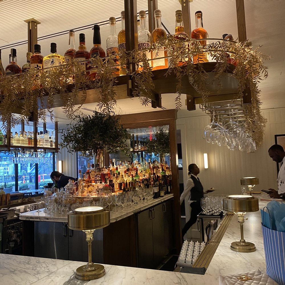 The Pembroke - bar area - New American Near Me - Washington, DC, District of Columbia