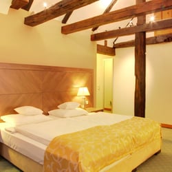 Romantik Hotel Zum Stern - JAB Anstoetz Junior Suite
