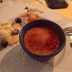 Pfannkuchenhaus - Creme Brûlée mit Vanilleeis und Früchten für 5,60€... top Preis!