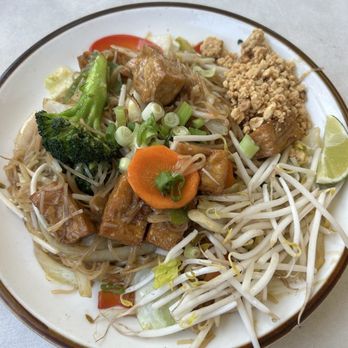 Sugar & Spice - pad thai with tofu - Thai Near Me - Cambridge, Massachusetts Sugar & Spice - pad thai with tofu - Thai Near Me - Cambridge, Massachusetts