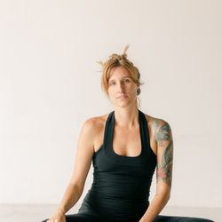 Amber Campion - ambercampion.com yoga teacher
