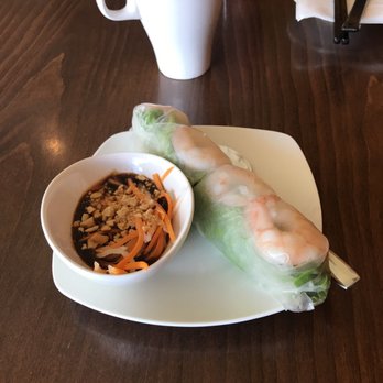 Pho Real - Shrimp spring roll. - Vietnamese Near Me - Vaughan, Ontario