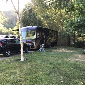 Seven Feathers RV Resort - Fantastic RV spaces - RV Parks Near Me - Canyonville, Oregon Seven Feathers RV Resort - Fantastic RV spaces - RV Parks Near Me - Canyonville, Oregon