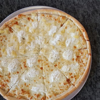 Giuseppe's Pizza - Large garlic and oil, half pineapple. - Pizza Near Me - Keeseville, New York Giuseppe's Pizza - Large garlic and oil, half pineapple. - Pizza Near Me - Keeseville, New York
