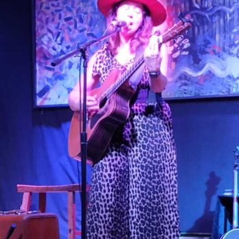 Flatiron Crossroads - Mean Mary doing her thing! - Music Venues Near Me - Gloucester, Virginia
