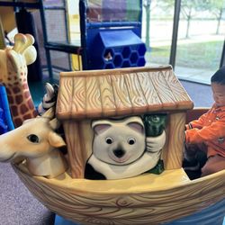 Bubbleland at Gateway Church - Very nice indoor playground. My kids loved it