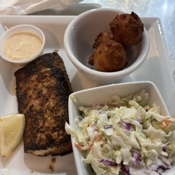 Commander's Shellfish Camp - Blackened Mahi - Bars Near Me - St. Augustine, Florida