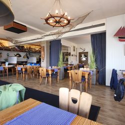 Hafenrestaurant Seestern - Gastraum innen